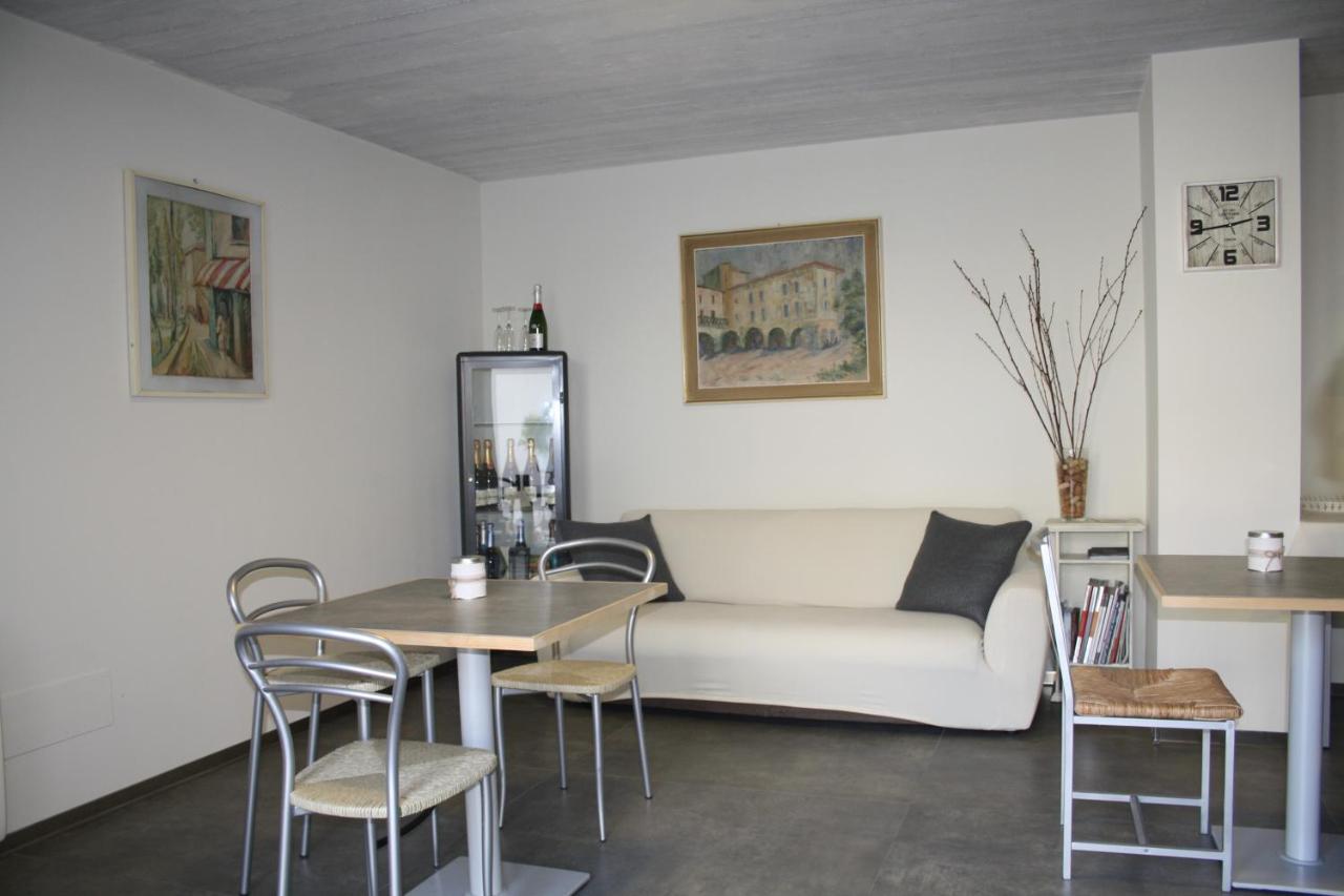 Bed and Breakfast Cascina San Martino Passirano Экстерьер фото