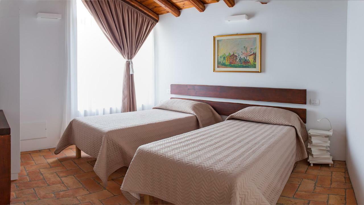 Bed and Breakfast Cascina San Martino Passirano Экстерьер фото